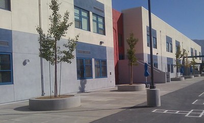 Vista Del Valle School Picture in Sylmar, CA